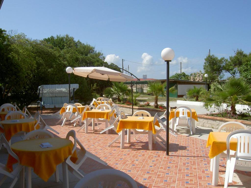 Baia Del Sole Hotel Paestum Buitenkant foto